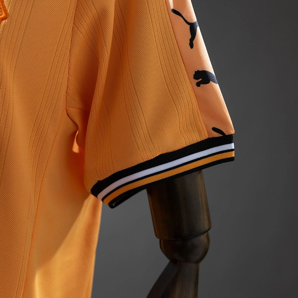 Retro Wolves 1998/99 Home jersey Fan Version