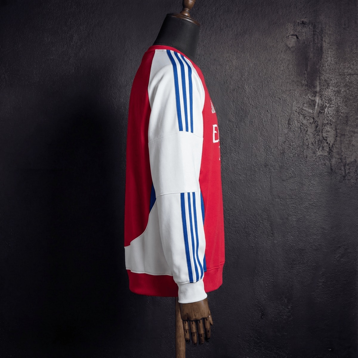 2025/26 Arsenal Long Sleeve Red Sweatshirt