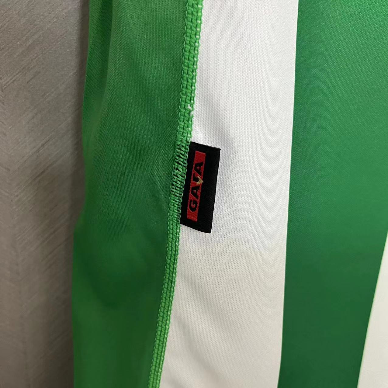 Retro Real Betis 01/02 Home jersey Fan Version