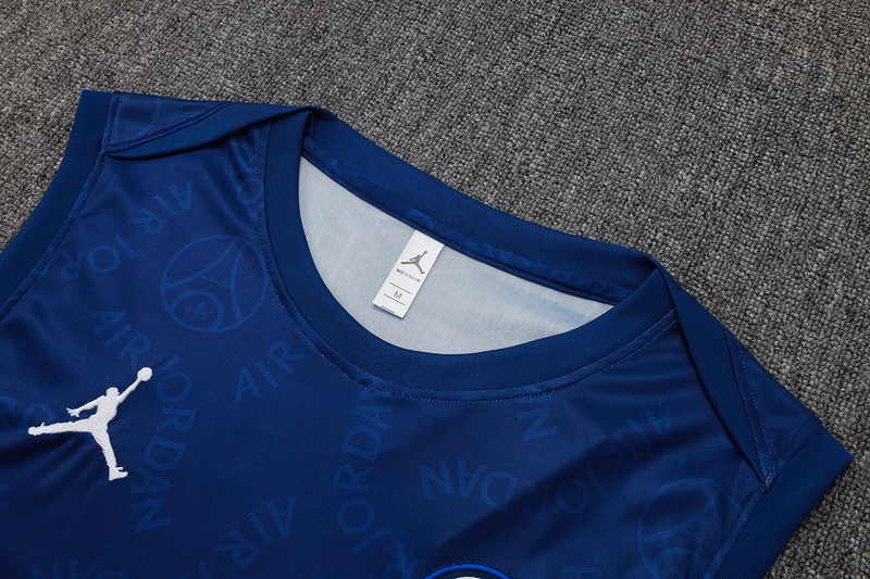 2024/25 Paris White Training Set Shirt and Shorts