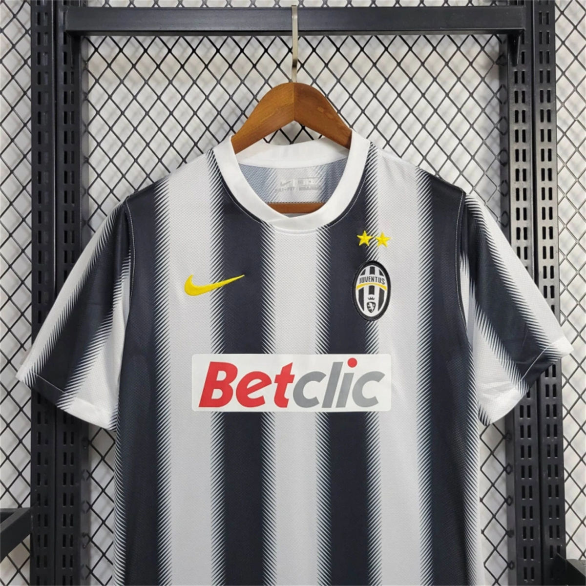Retro Juventus 11/12 Home jersey Fan Version