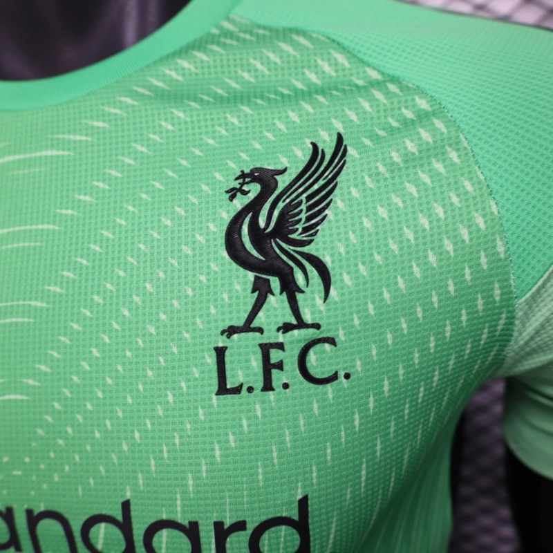 2025/26 Liverpool Goalkeeper Green jersey Player Version