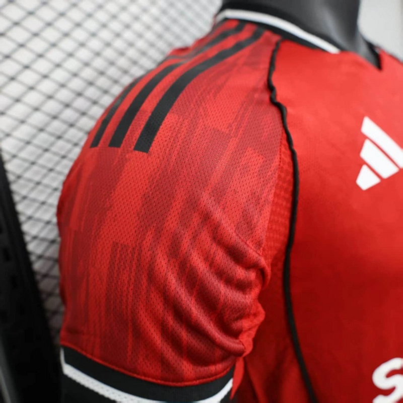 2025/26 Manchester United Home jersey Player Version