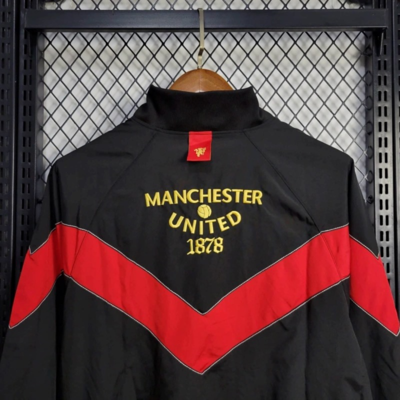 2025 Manchester United Black Windbreaker Sport Unifom jersey Sport Unifom
