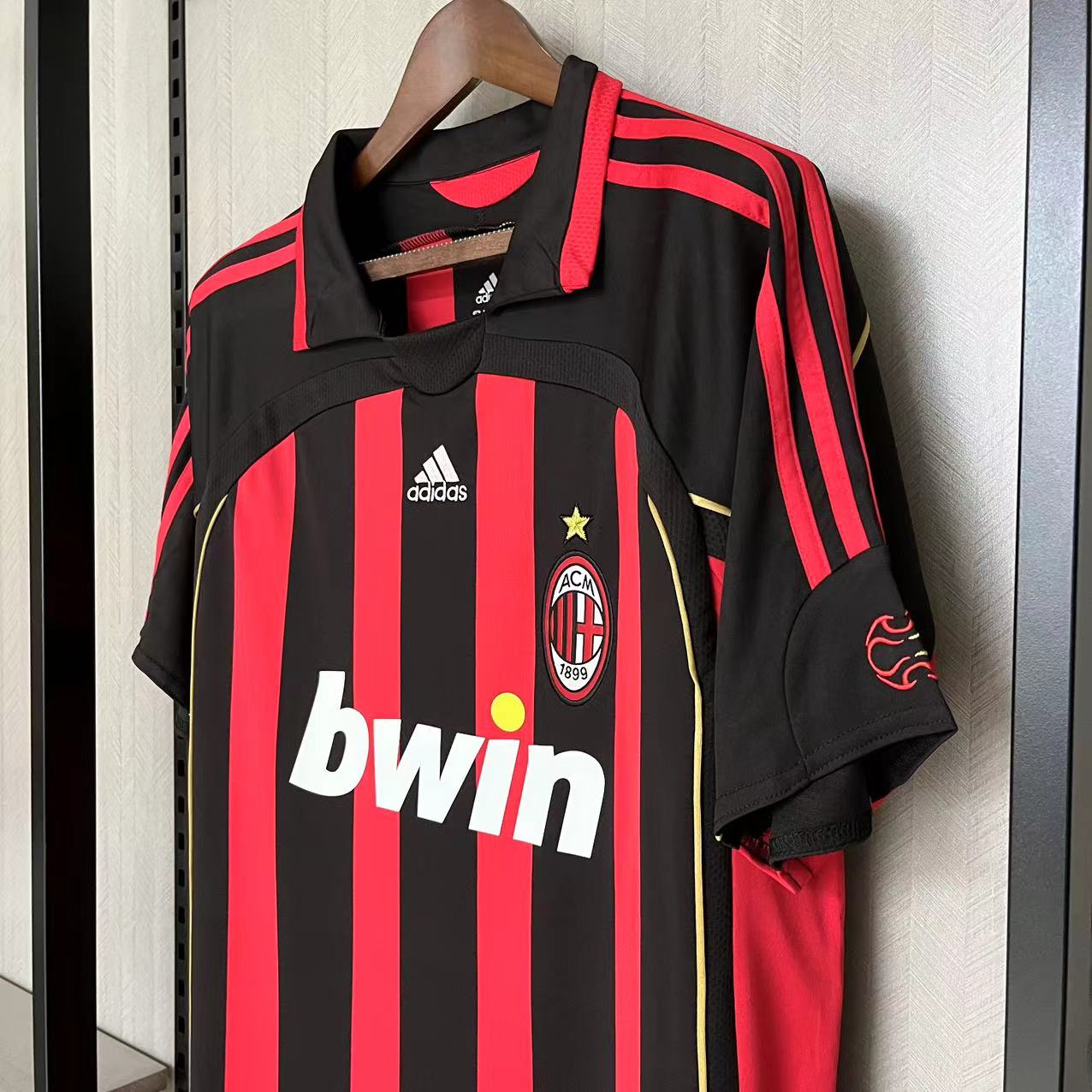 Retro AC Milan 06/07 Away jersey Fan Version