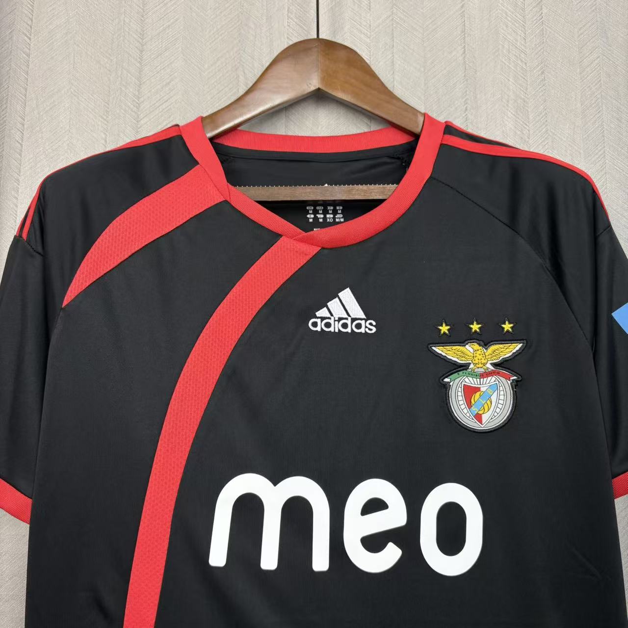 Retro Benfica 09/10 Away Jersey Fan Version