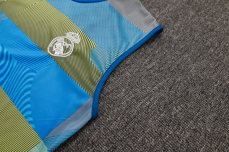 2025/26 Real Madrid blue-green Training Set Shirt and Shorts