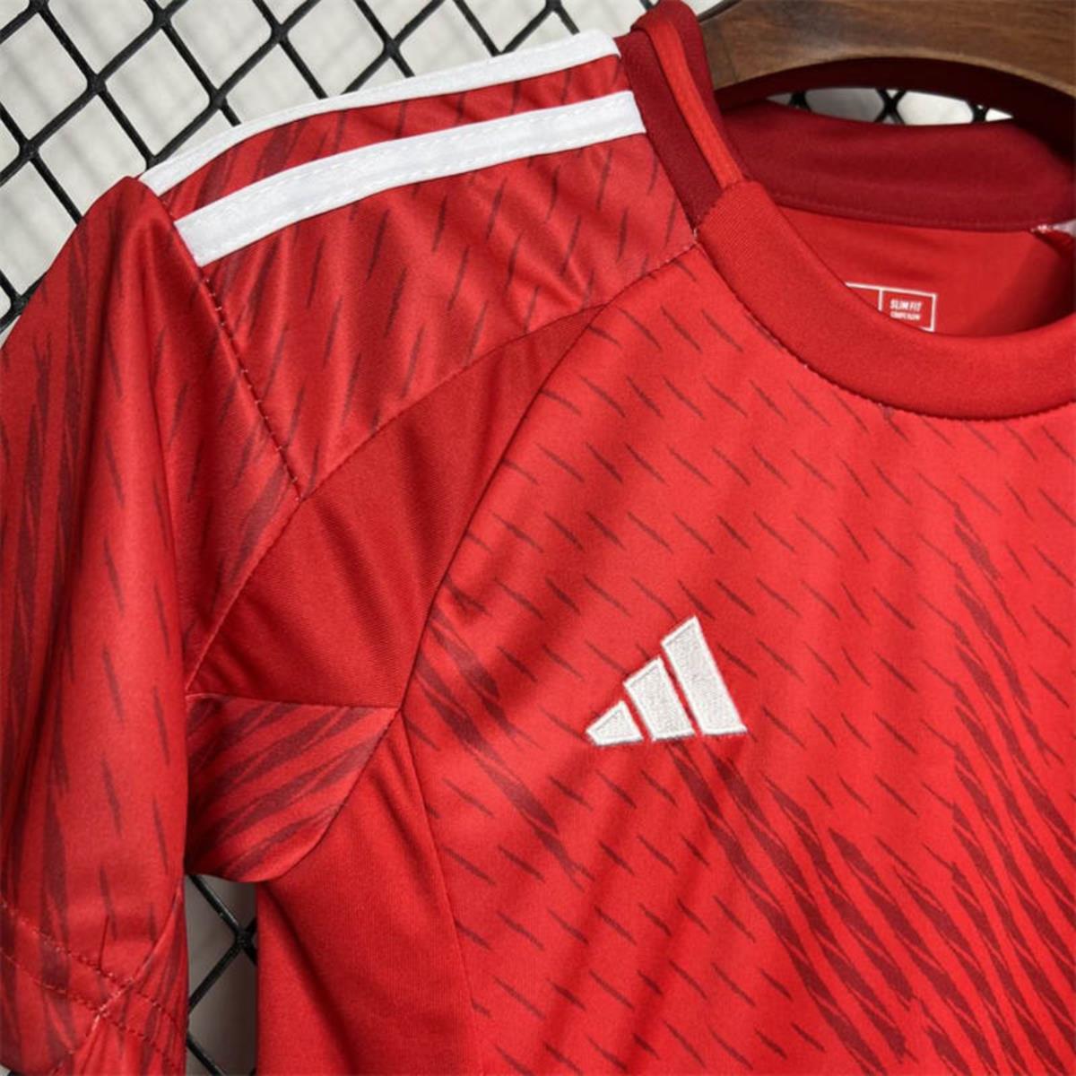 2024/25 Nottingham Forest Home jersey Kid Kits Size 16-28