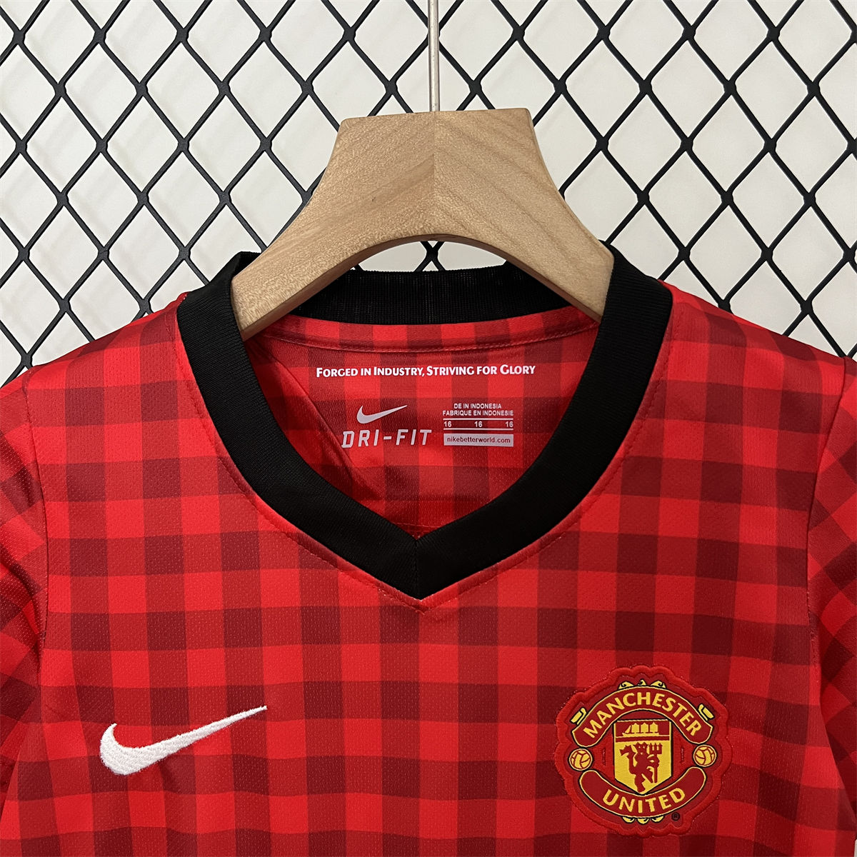 Retro Manchester United 12/13 home  jersey Kid Kits Size 16-28
