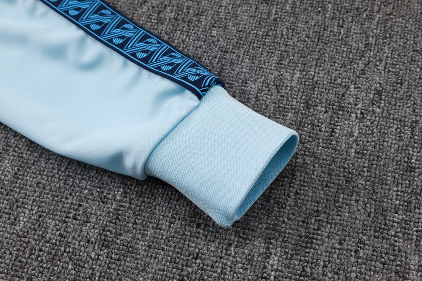 2026 Manchester City Light blue Jacket Training Suit Set