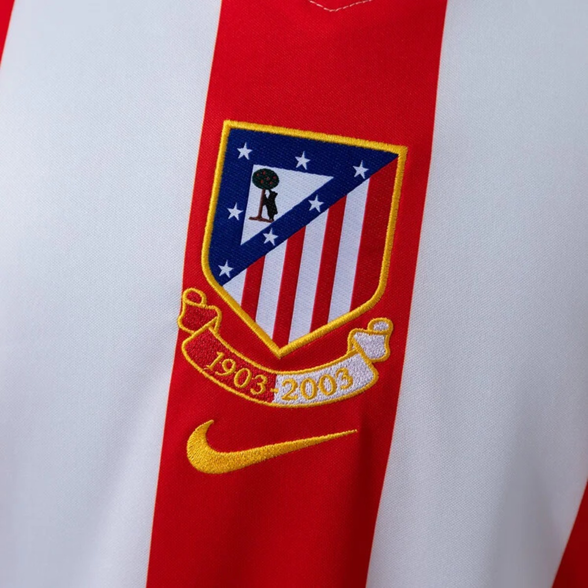 Retro Atletico Madrid 2003/04 Home Jersey Fan Version