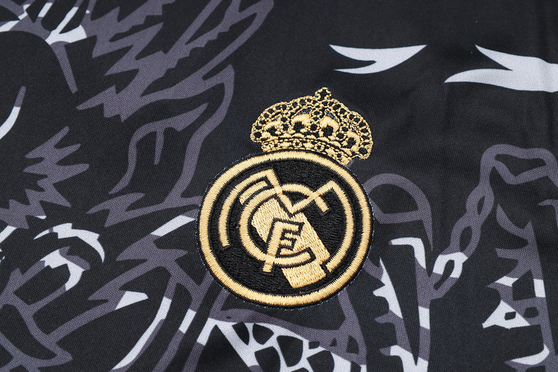 24/25 Real Madrid Black Training Set Shirt and Shorts