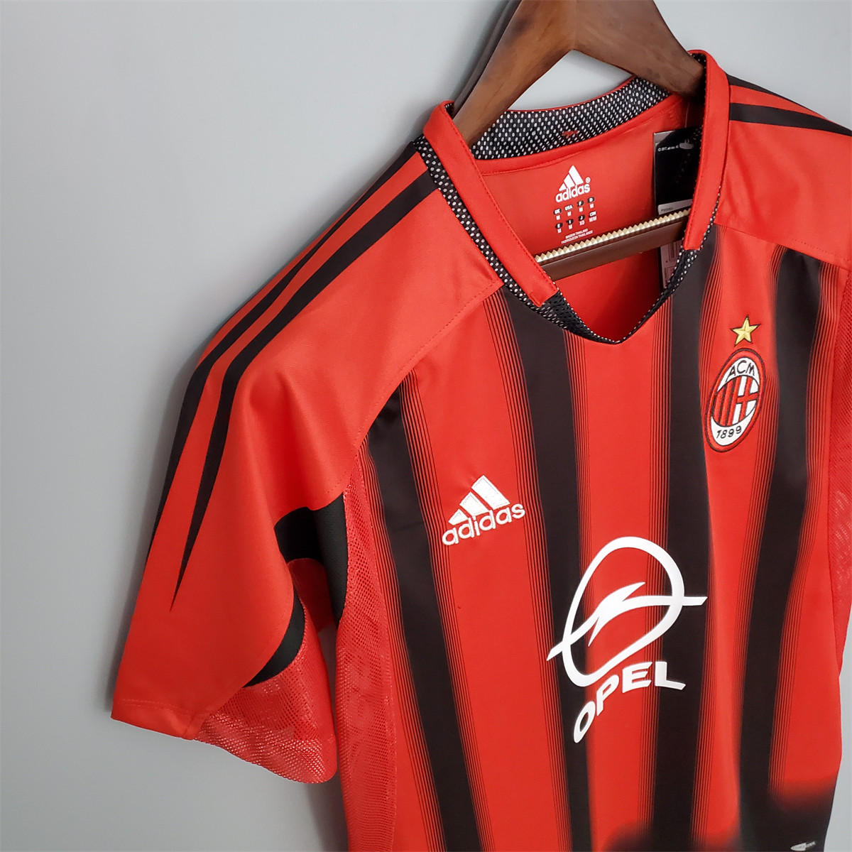 Retro AC Milan 04/05 Home jersey Fan Version