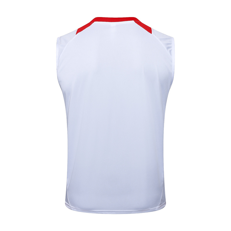 24/25 Internacional White Training Set Shirt and Shorts