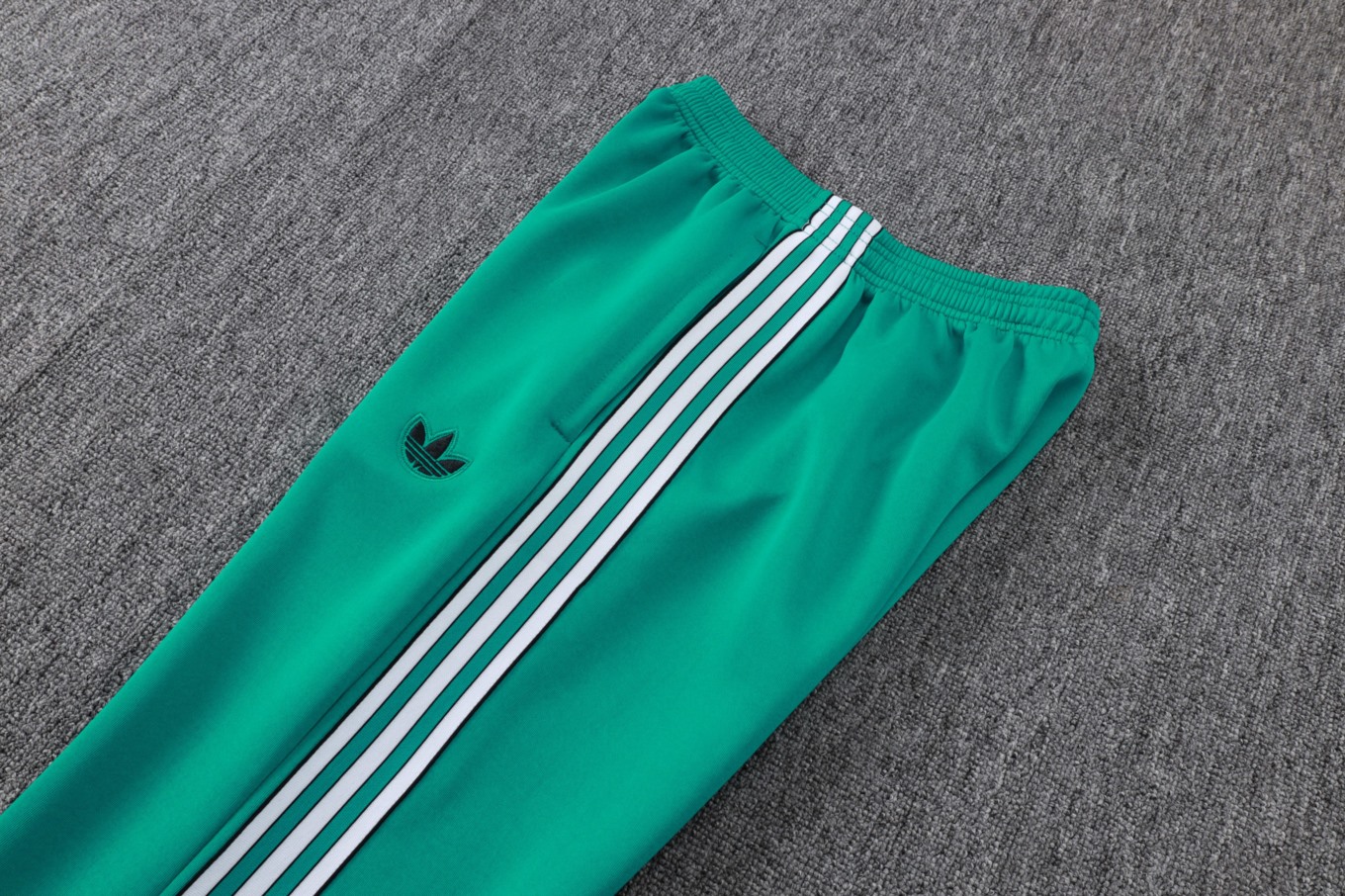 2026 Liverpool Green Jacket Training Suit Set
