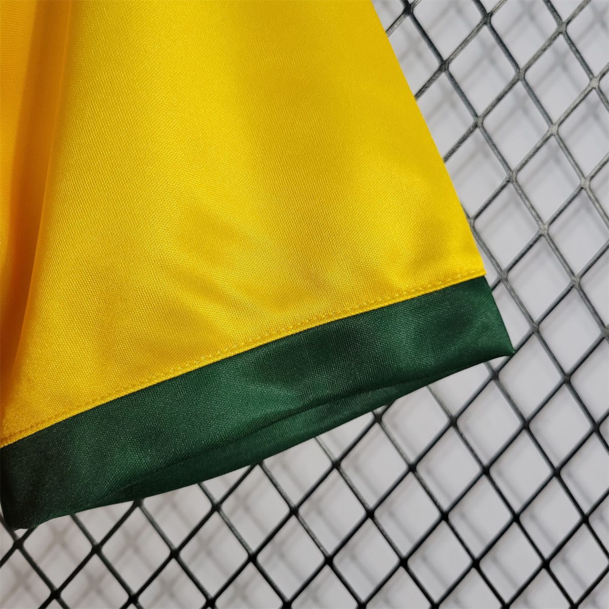 Retro 1988/90 Brazil home jersey Fan Version