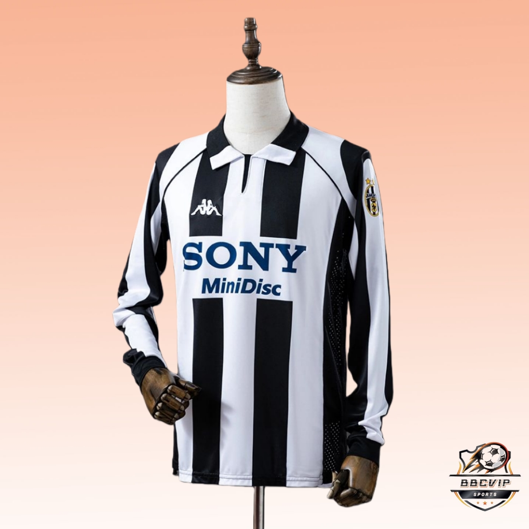 Retro Juventus 1997/98 Home  jersey Fan Version