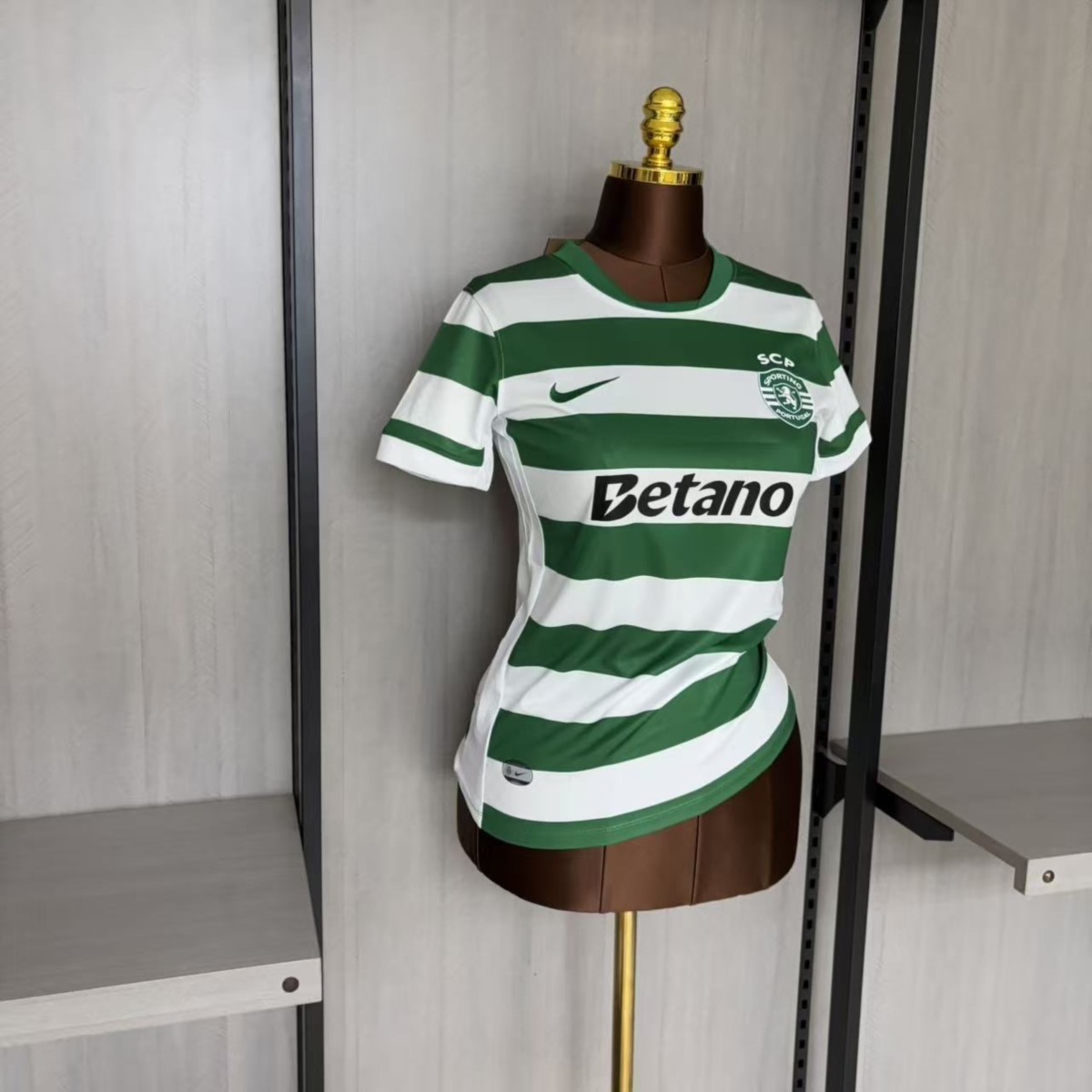2025/26 Sporting Lisbon Home Women's Jersey Fan Version