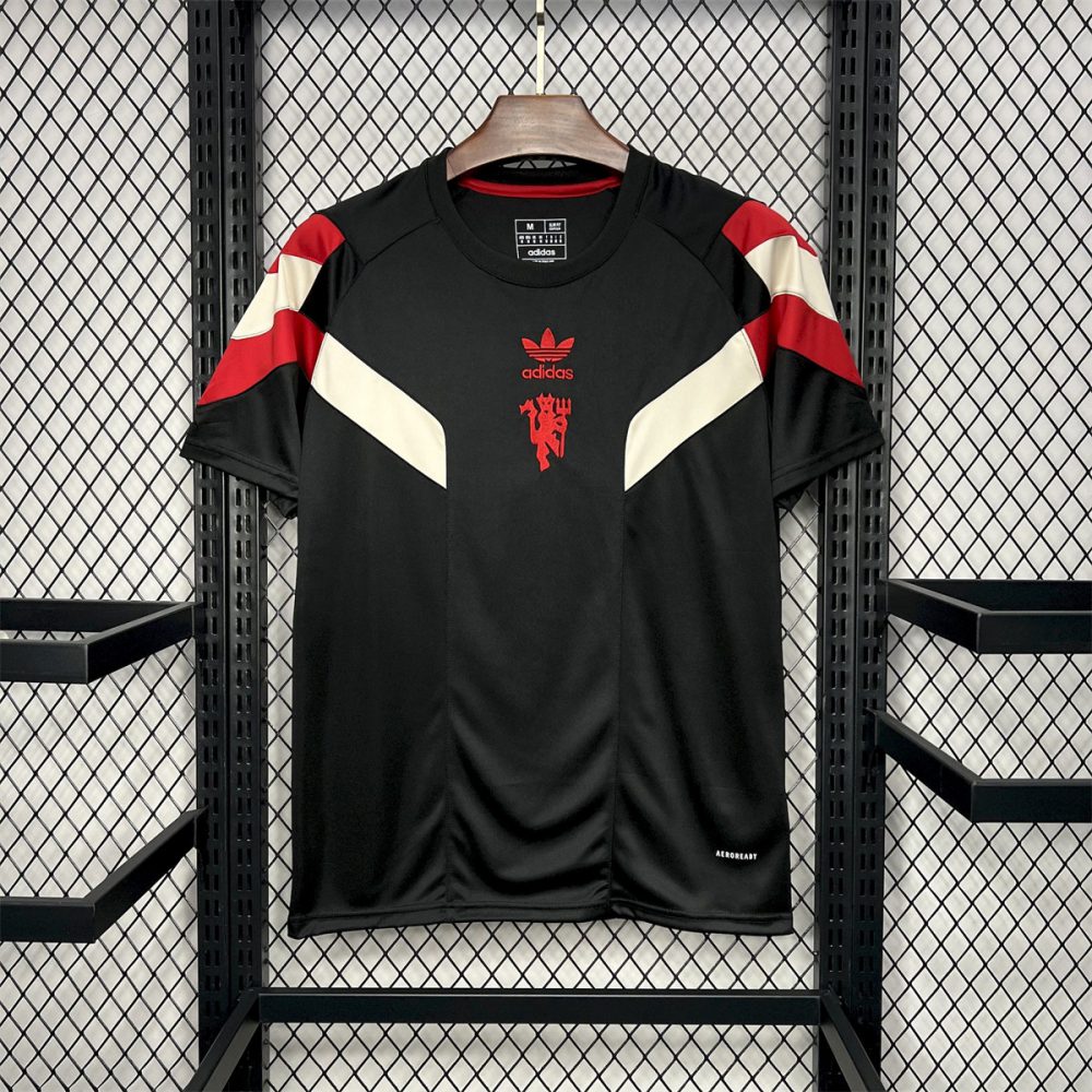 2024/25 Manchester United Originals Tee Black Jersey Fan Version