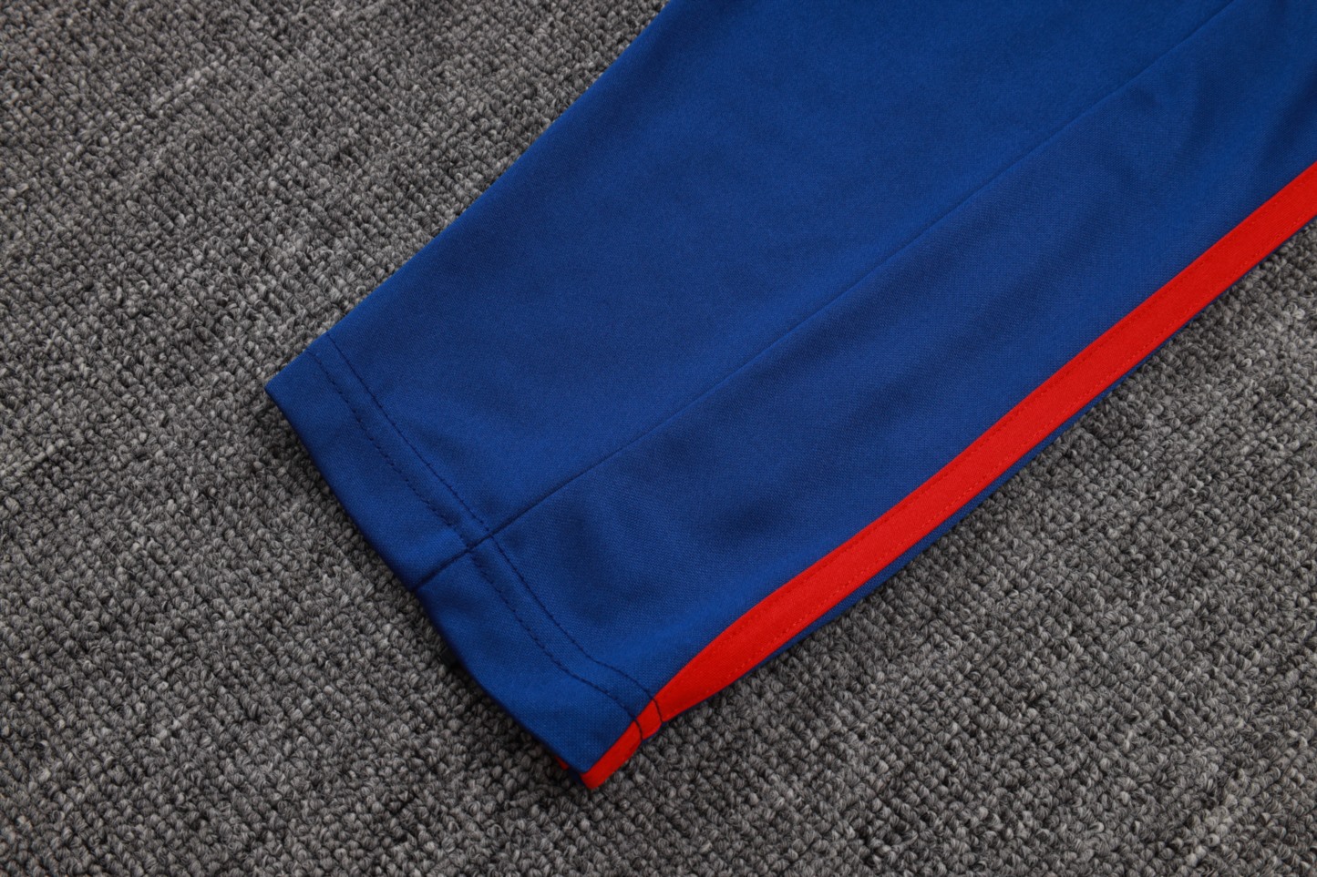 202526 Arsenal blue-yellow Long-sleeved half-pull training kit Football team kit