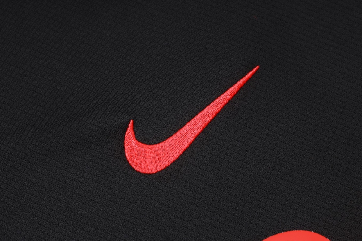 2026 PSG Black Training Set Shirt and Shorts