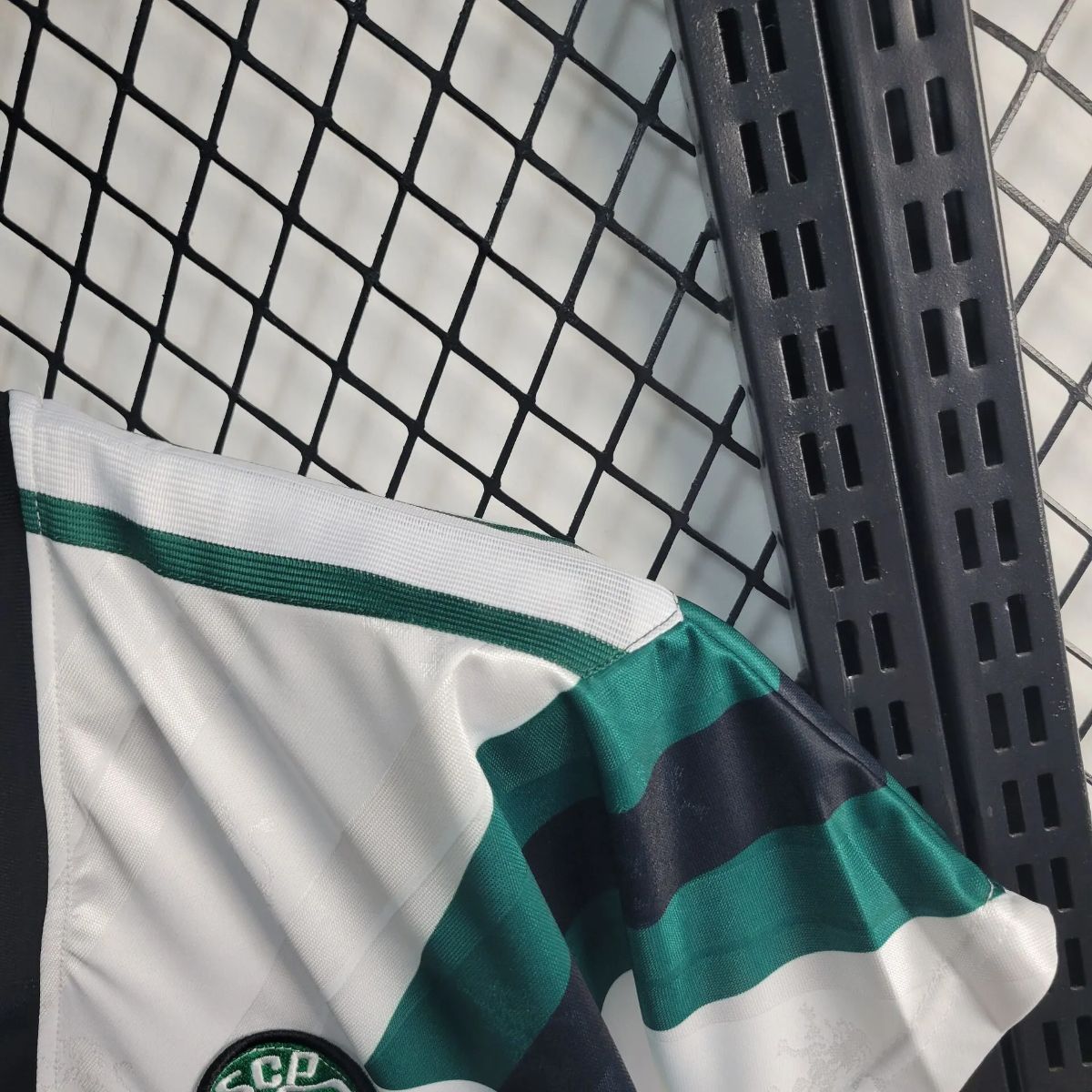 Retro Sporting Lisbon 1990s Style White jersey Fan Version
