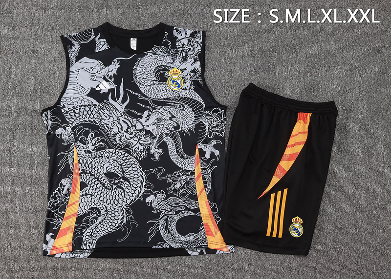 24/25 Real Madrid Black Training Set Shirt and Shorts