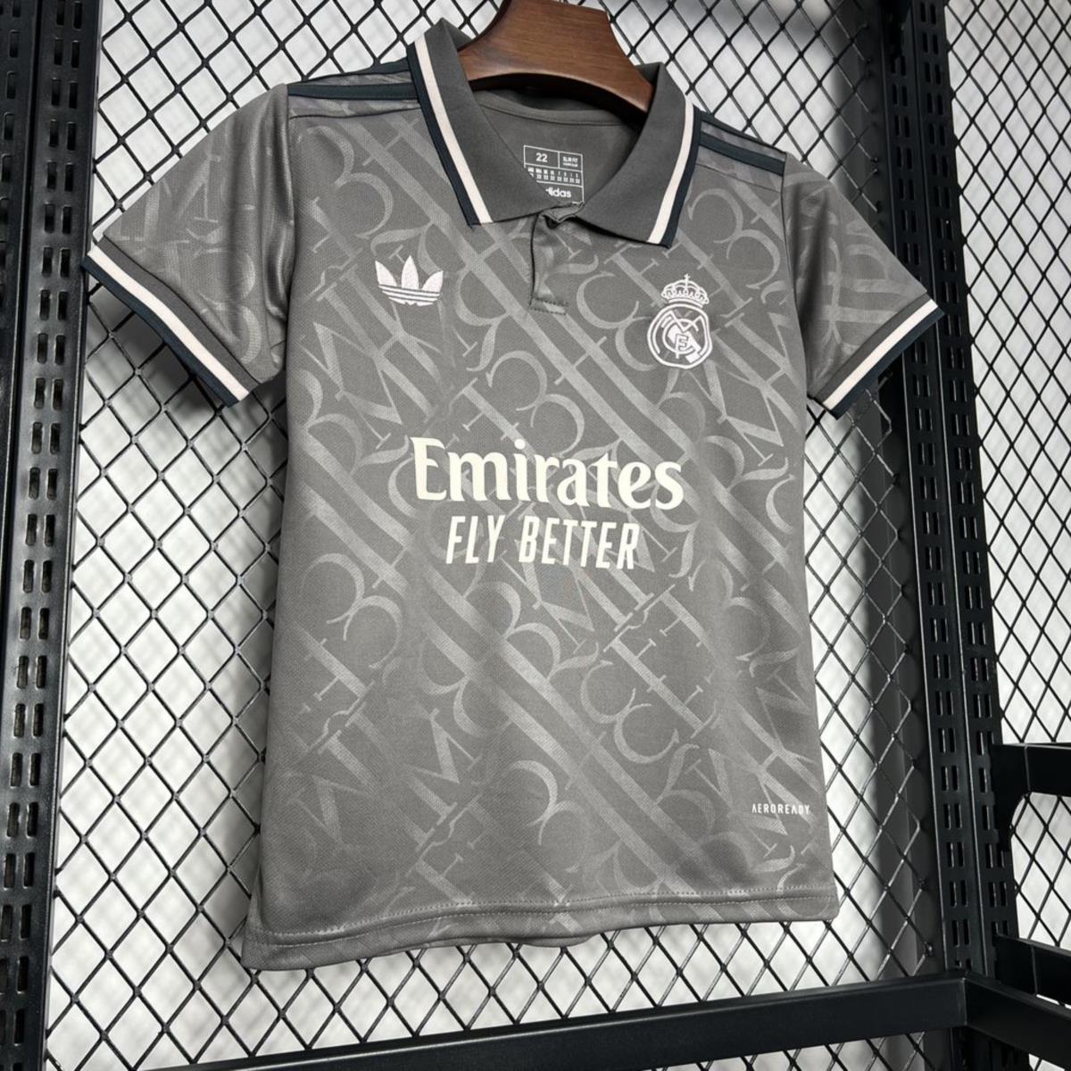 24/25 Real Madrid Third Away jersey Kid Kits Size 16-28