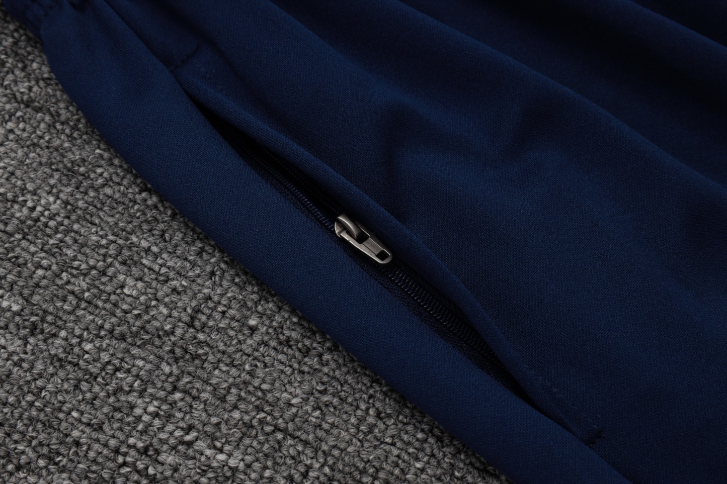 202526 Inter Milan maroon Long-sleeved half-pull training kit Football team kit