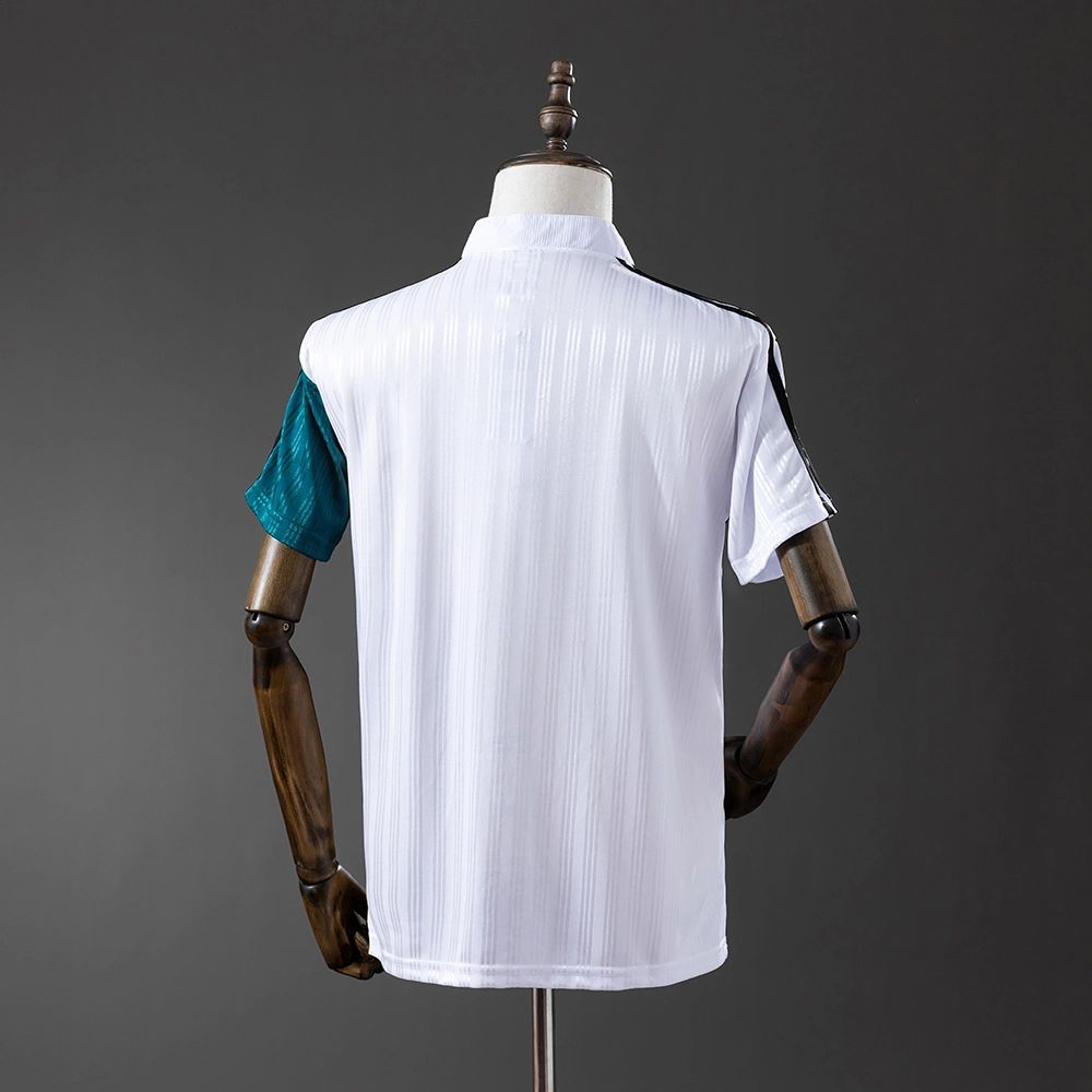 Retro Liverpool 1995/96 Away jersey Fan Version