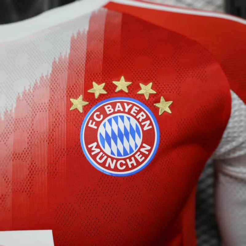 2025/26 Bayern Munich Home Long Sleeve Jersey Player Version