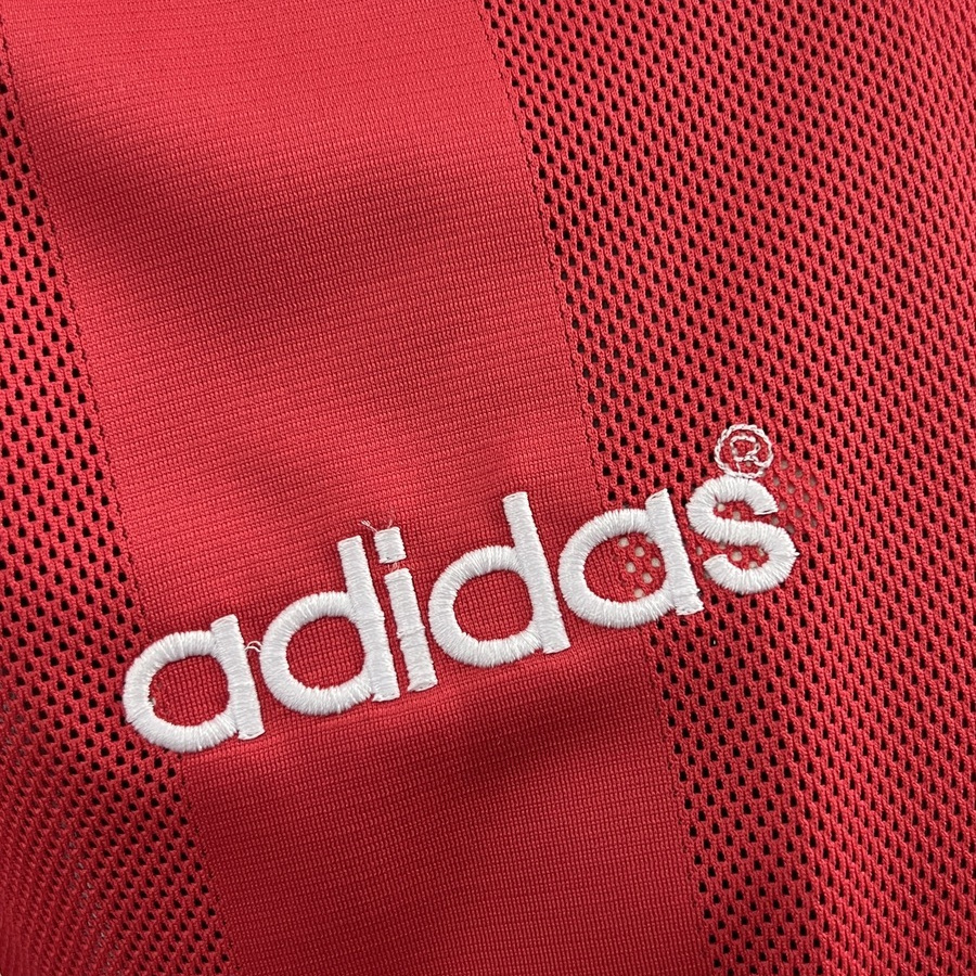 Retro Liverpool 1999/2000 Home jersey Fan Version