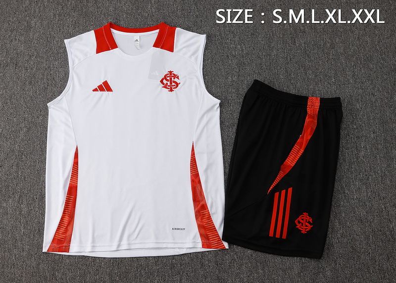 24/25 Internacional White Training Set Shirt and Shorts