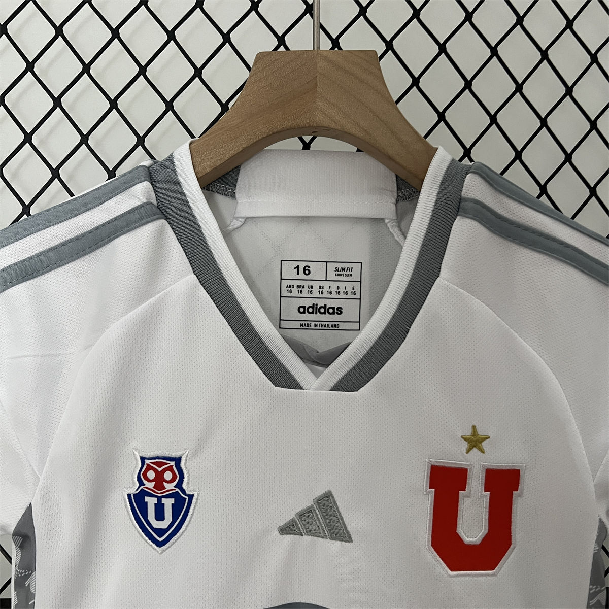 24/25 University of Chile Away jersey Kid Kits Size 16-28