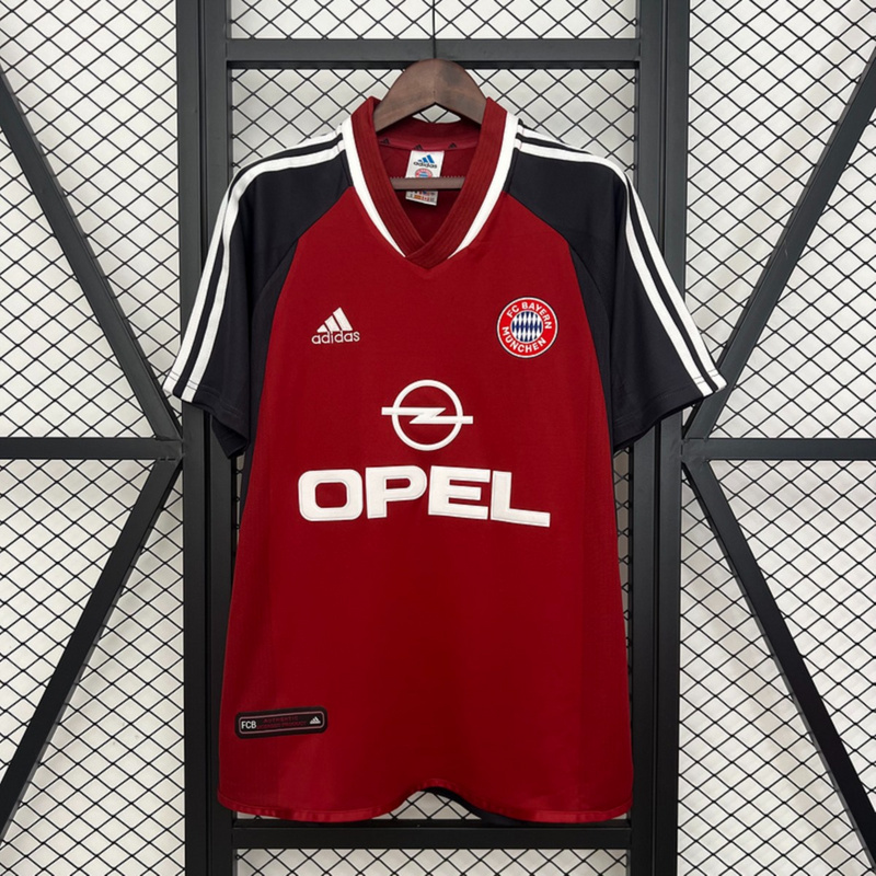 Retro Bayern Munich 01/02 Home jersey Fan Version