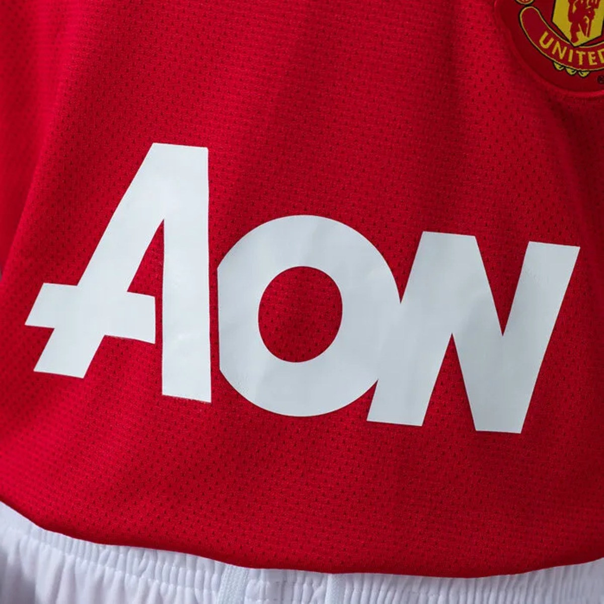 Retro Manchester United 2010/11 Home Kid Kits