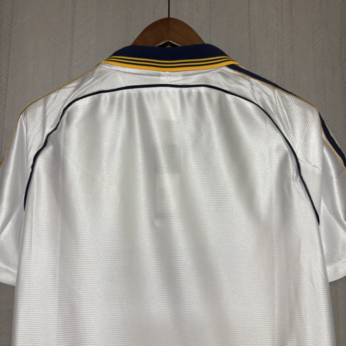 Real Madrid Retro 2000 Home jersey Fan Version