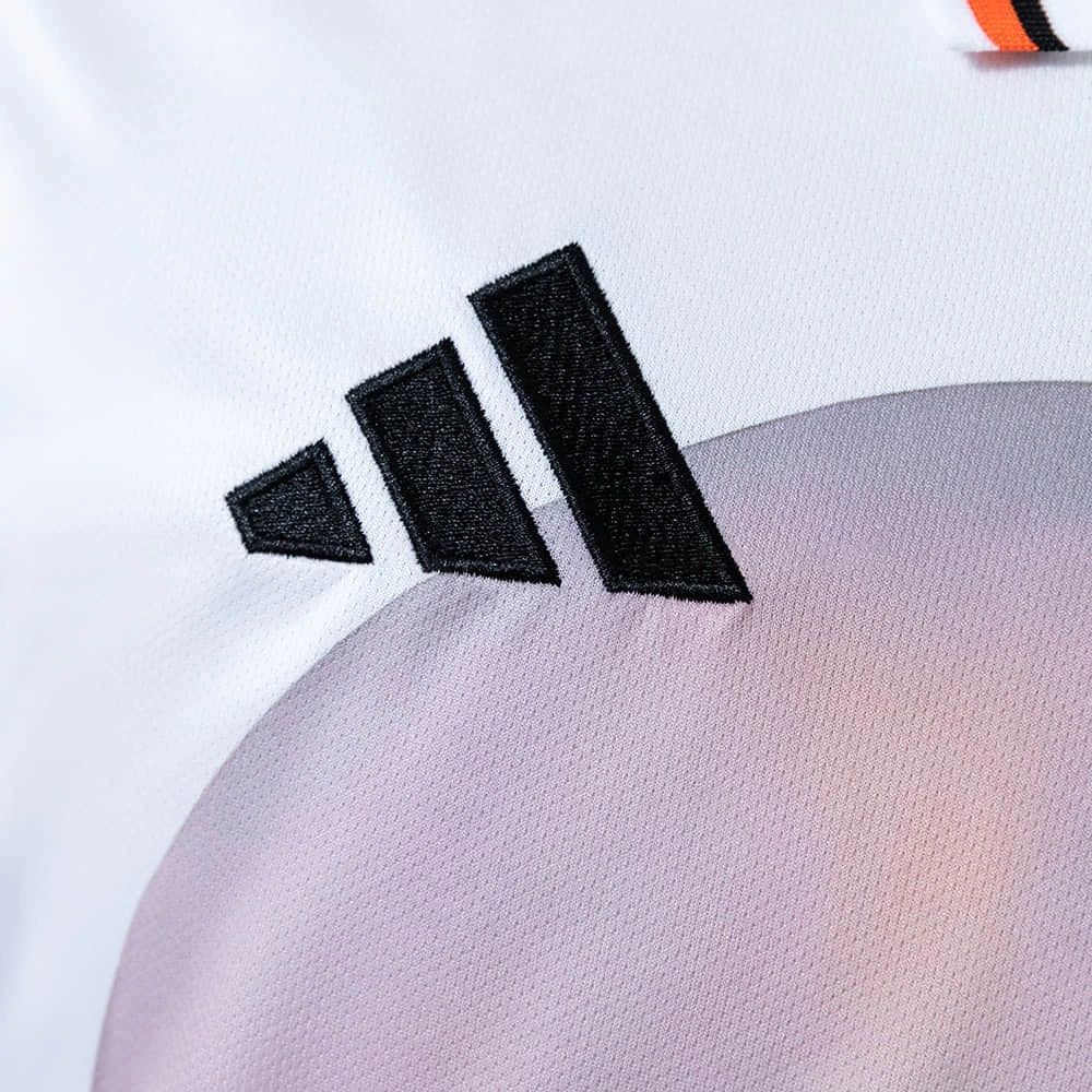 2025/26 Japan Special Edition White Jersey Fan Version