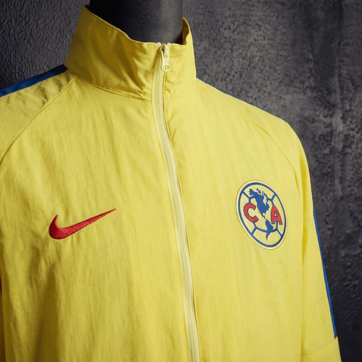 2026 Club America Yellow Jacket Windbreaker Sport Unifom