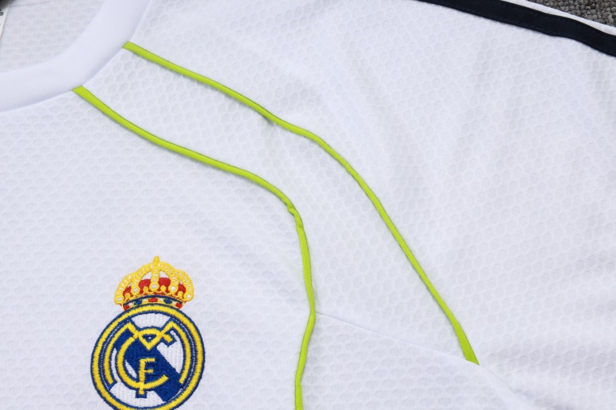 2026 Real Madrid White Training Set Shirt and Shorts