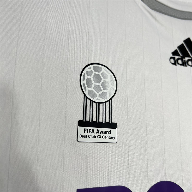 Real Madrid Retro 06/07 home jersey Fan Version