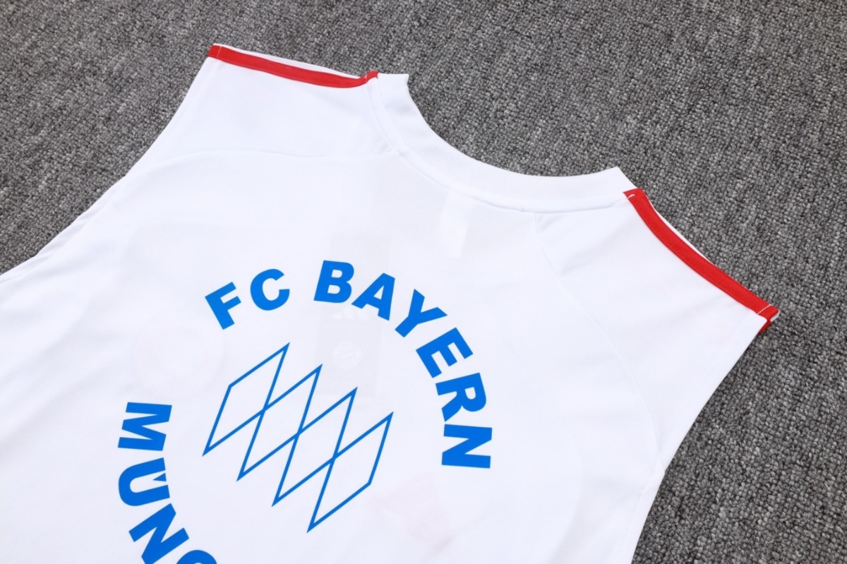 2026 Bayern Munich White Training Set Shirt and Shorts