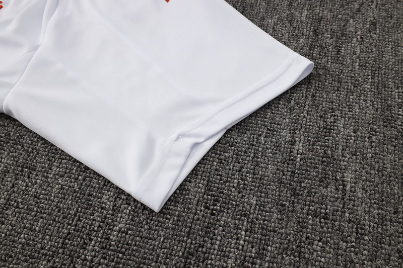 24/25 Internacional White Training Set Shirt and Shorts