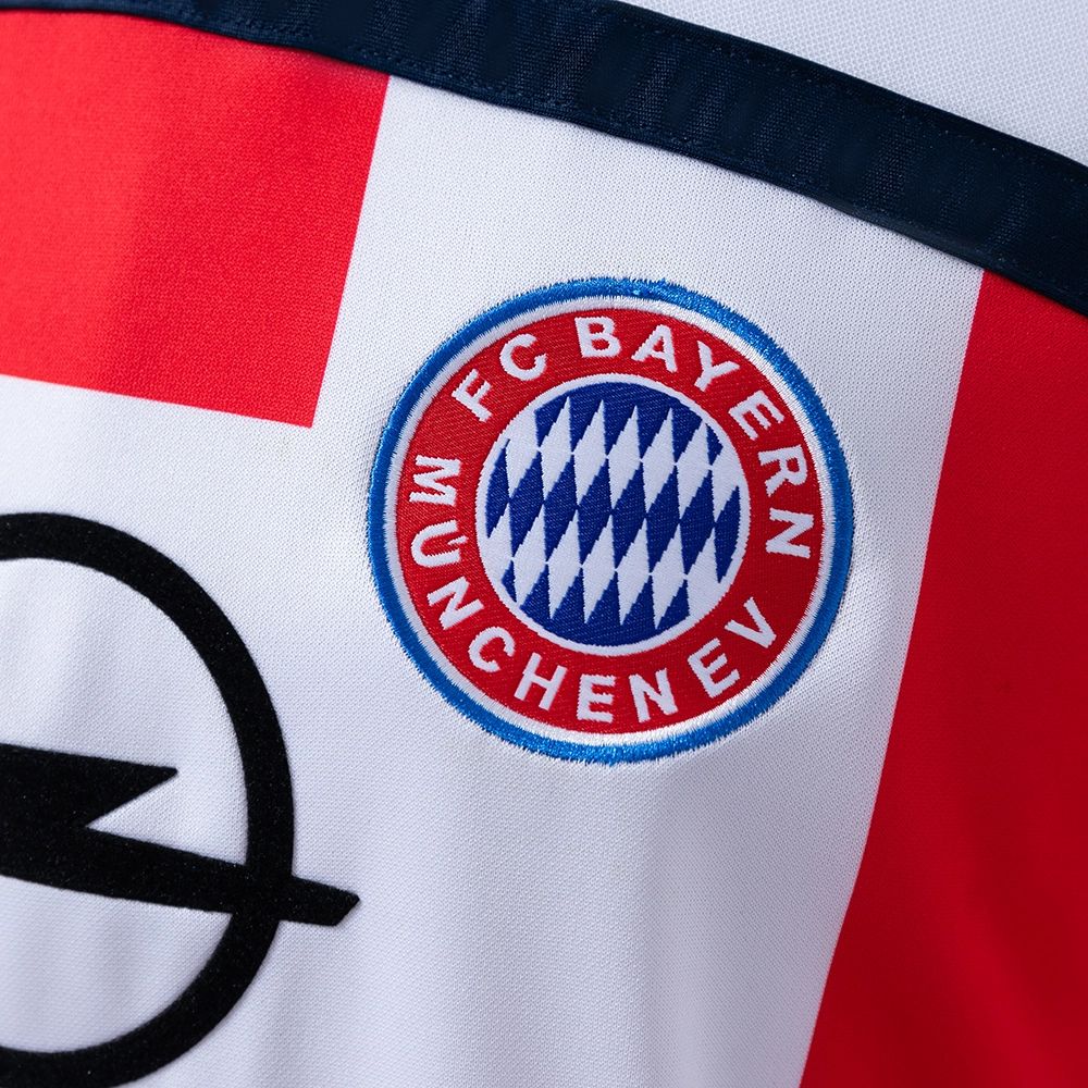 Retro Bayern Munich 2000/02 Away jersey Fan Version