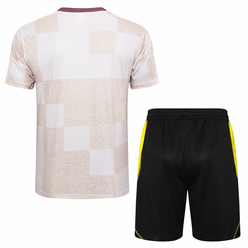 24/25 Flamengo White Training Set Shirt and Shorts