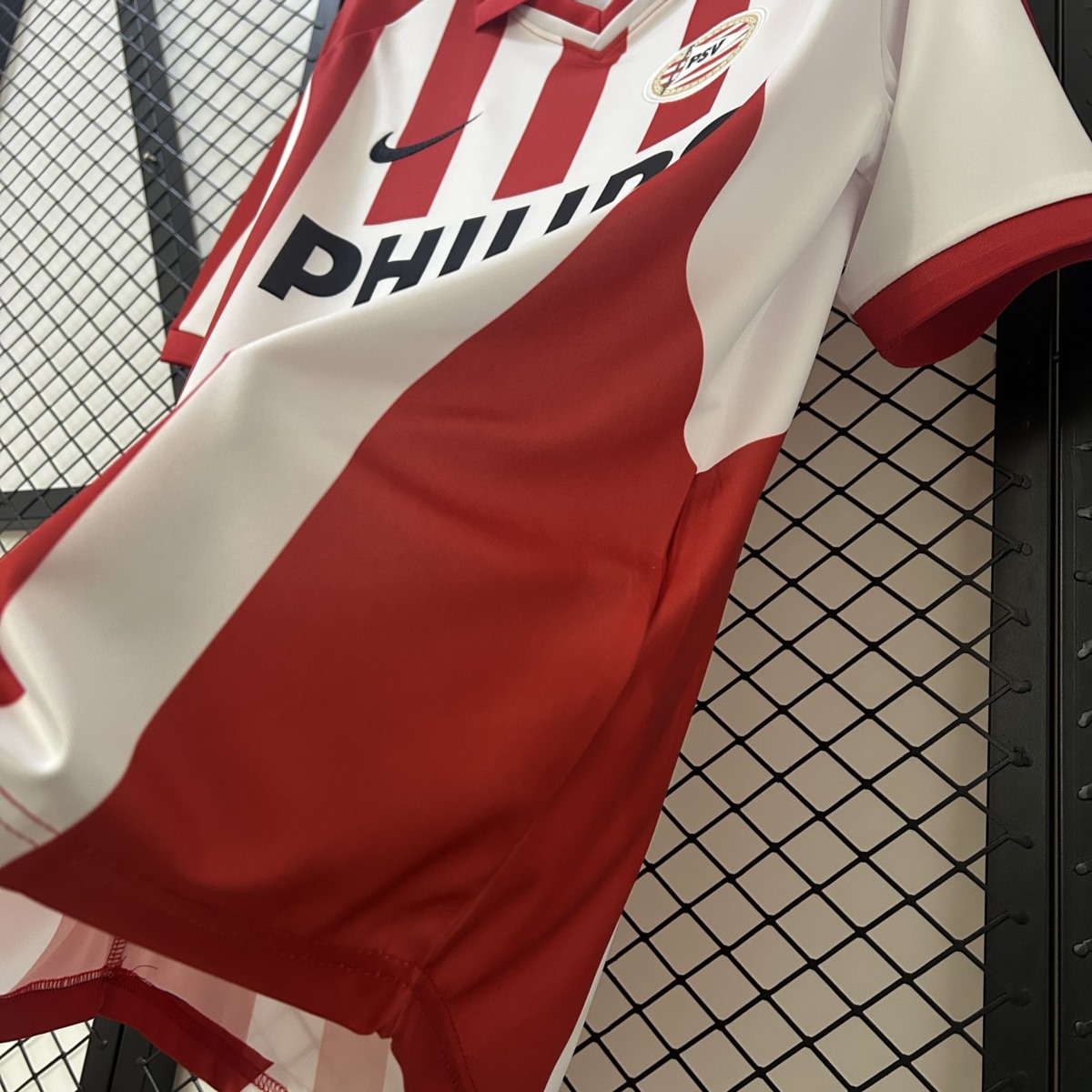 Retro PSV Eindhoven 00/01 Home jersey Fan Version