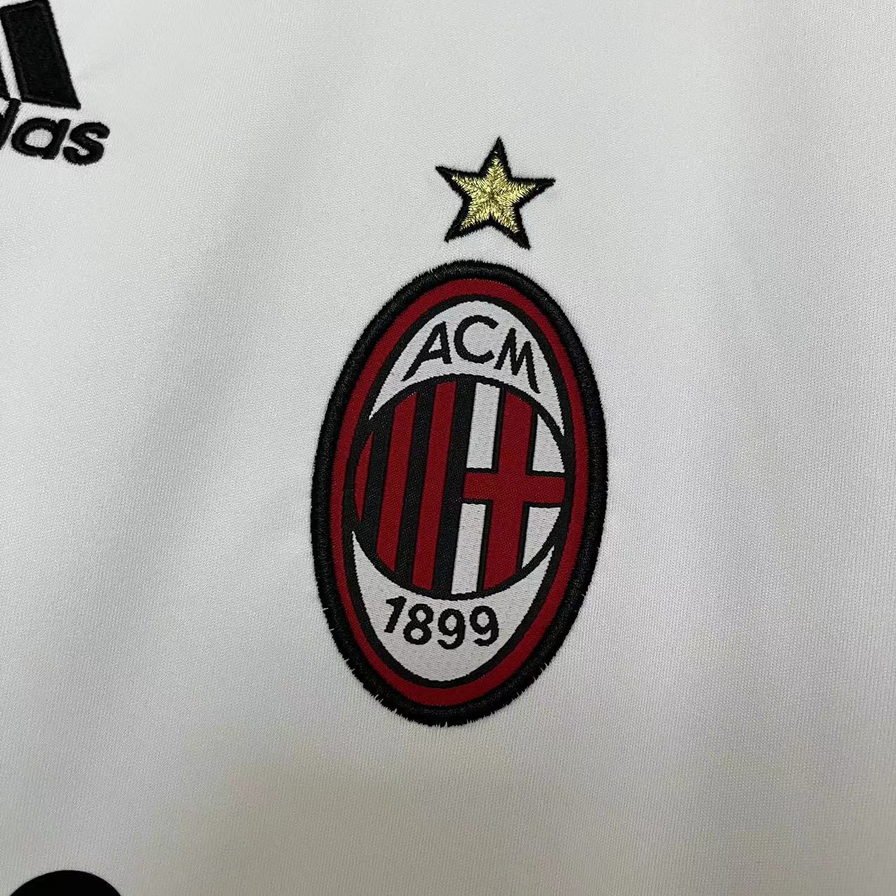 Retro AC Milan 09/10 Away jersey Fan Version