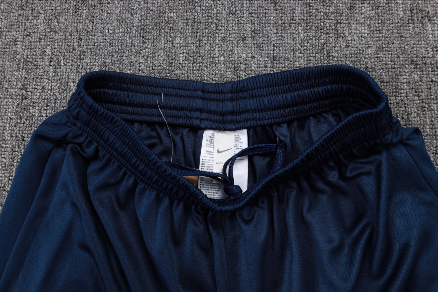 202526 Paris royal blue Long-sleeved half-pull training kit Football team kit