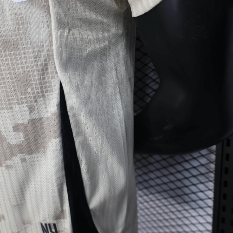 25/26 New York Red Bulls Away jersey Player Version
