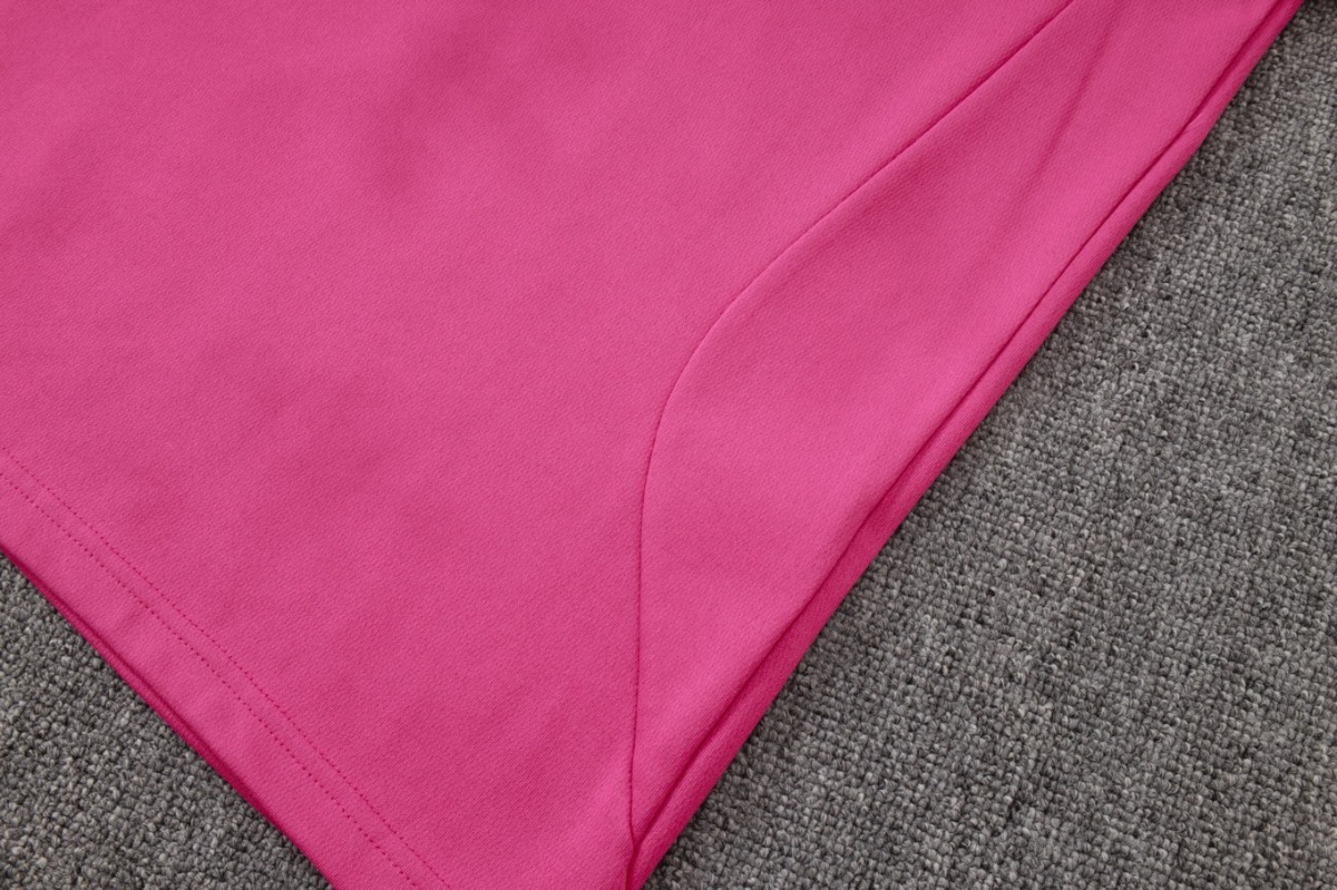 2026 Real Madrid Pink Training Set Shirt and Shorts